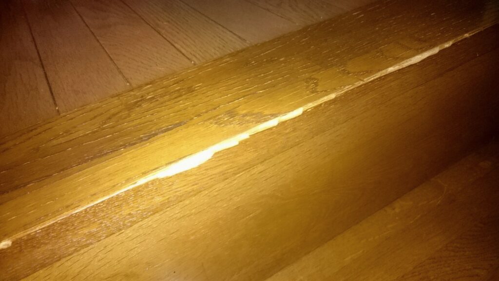 住まいのリペア　仙台｜交換より補修で費用削減｜仙台リペアナビ　床補修紹介イメージ画像