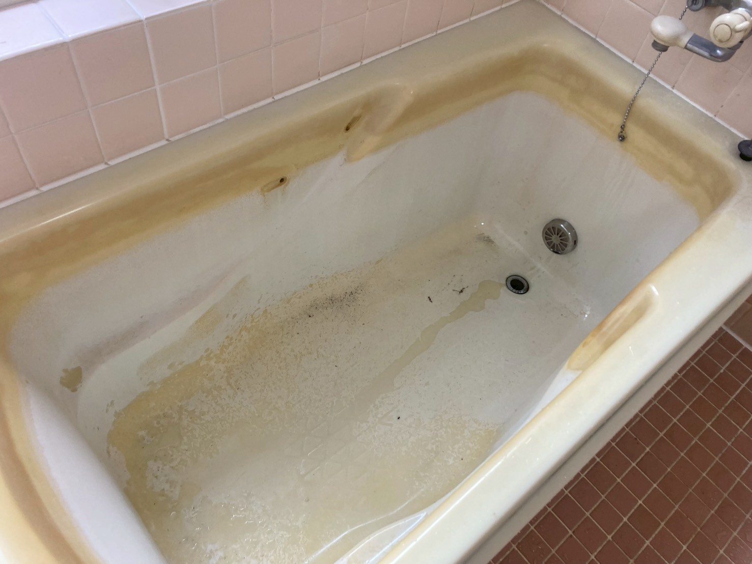 浴槽・バスタブ変色再生塗装 Before